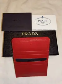 在飛比找Yahoo!奇摩拍賣優惠-全新PRADA SAFFIANO紅色七卡防刮牛皮 名片夾 卡