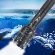 Powerful P70 Scuba LED Diving Flashlight Torch Underwater Lamp Diving Lantern