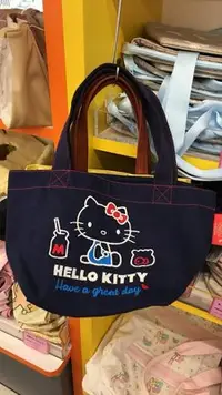 在飛比找Yahoo!奇摩拍賣優惠-☆愛莉詩☆日本帶回~kitty刺繡帆布包