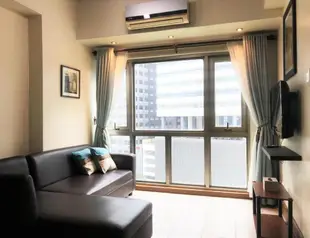 博尼法西奧全球市的1臥室公寓 - 43平方公尺/1間專用衛浴LuxFlats|Romantic 1BR Suite w/ Beautiful City View