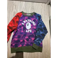 在飛比找蝦皮購物優惠-A bathing Ape 正品迷彩刷毛大學T