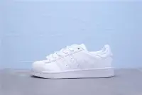 在飛比找Yahoo!奇摩拍賣優惠-Adidas Superstar 貝殼頭 經典 全白 皮革 