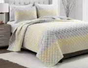 Lush Decor Medallion Ombre Full Queen Quilt Set Reversible 3 Piece Oversized
