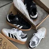 在飛比找蝦皮購物優惠-Adidas Originals Samba 黑白 白黑 森