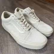 Brand NEW old skool vans Mono Suede Tan- women size 7.5 or men’s size 6