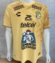 club leon jersey charly, Size L New With Tags