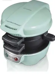 Hamilton Breakfast sandwich maker with Egg Slot