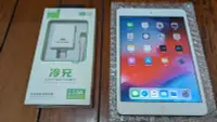 在飛比找Yahoo!奇摩拍賣優惠-Apple Ipad Mini 2 金色  32G  7.9