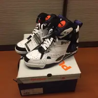 在飛比找蝦皮購物優惠-全新 Reebok pump blacktop V55494