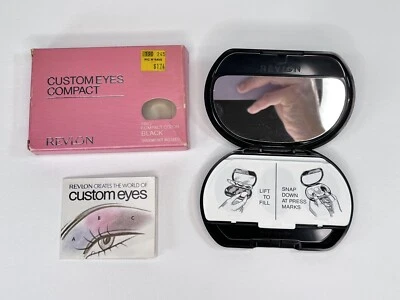 New Vintage 1983 Revlon Custom Eyes Trio Compact Black Eyeshadow Color Chart Box