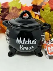 The Bake Shop Witches Brew Cauldron Halloween Mini Casserole Dish NWT rare black