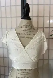Urban Romantics NWT Jr Wom M Crop Smocked Embroidered Surplice Bust Top