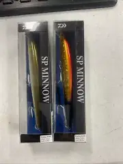 (2) Daiwa SP Minnow GHOST AYU DSPM17F38 SENORITA SF79 1 5/8oz. Floating SAVE