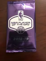 2018-19 Panini POD Basketball Card Pack Pos,Autos-Rookies+Doncic GRADED BGS 9.5$