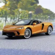 1:24 McLaren GT Diecast Car Model