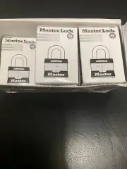 Lock Set by Master Commercial 3KA (5 Pack) KEYED ALIKE Identical Same Padlocks