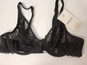 Berlei Luxury Lace Plunge Underwire Bra sz 10B Black BNWT