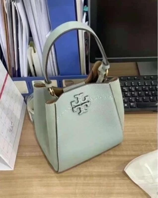 NWT Tory Burch mcgraw small bucket bag