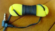 YELLOW Cord Management ear bud Earphone Headphone for Apple ipod iphone ipad