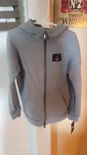 NEW! AIR JORDAN JUMPMAN FLIGHT Gray Boys 5 Zip Up Hoodie Sweatshirt (4-5 years)
