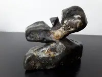 在飛比找Yahoo!奇摩拍賣優惠-石雕大師 呂武林1997年澎湖將軍嶼文石作品  太極系列 3