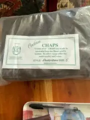 Suede Leather Full lenth chaps. Brand Coolana, Queensland Ladies Small New