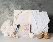 Ten Little Fingers Baby Hamper