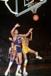 Wilt Chamberlain Of The Los Angeles Lakers 1969 OLD BASKETBALL PHOTO 2