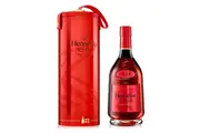 Hennessy 2022 Holiday Edition VSOP Cognac Gift Tin 700ml