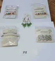 Lot New 5 Pc Hair Barrett Clips & Jewelry Gift Bag White Elephant Grab Bag #38