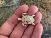 STERLING SILVER GOLD PLATED NEW WHITE FIRE AUSTRALIAN OPAL TORTOISE PENDANT
