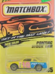 MATCHBOX SUPERFAST #35 - YELLOW - PONTIAC STOCK CAR - MINT ON CARD 1993