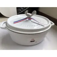 在飛比找蝦皮購物優惠-Staub 31cm 白色公雞鍋/史大伯橢圓形鑄鐵鍋