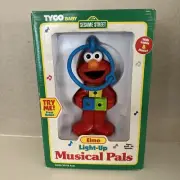Vintage Fisher Price Sesame Street Elmo Musical Pal Light Up 1997 new open box
