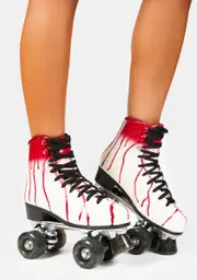 [Trickz N' Treatz] Scream Queen Roller Skates