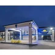 Days Inn by Wyndham Hamilton
