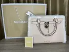 MICHAEL KORS NEW HAND BAG WITH TAGS!