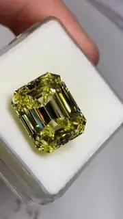 4 Ct Emerald Cut Loose Diamond D Grade Yellow Color VSS1 Certificate