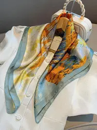 在飛比找Yahoo!奇摩拍賣優惠-絲巾 圍巾 包包裝飾 配飾杭州絲綢70CM油畫