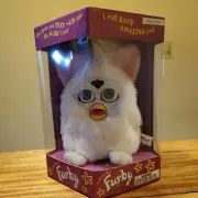 FURBY SNOWBALL -1998 new in box, NEVER USED