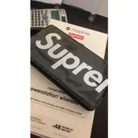 在飛比找蝦皮購物優惠-Supreme mophie wireless 行動電源