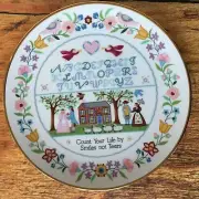Creative Circle Jacobean Count Your Life by Smiles Collector Plate 1986 NEW