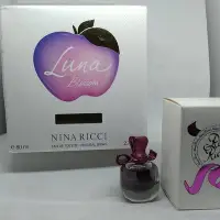 在飛比找Yahoo!奇摩拍賣優惠-［mat]~閨蜜甜心香水+ Nina Ricci Ricci