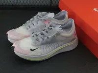 在飛比找Yahoo!奇摩拍賣優惠-Nike Lab Zoom Fly SP 馬拉松高彈慢跑鞋 