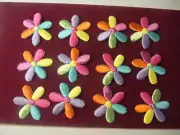 LOT OF 12 VINTAGE DAISY MULTICOLOR FLOWER Sew/Iron on Patch Embroidered 2"