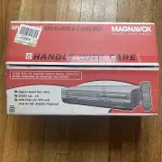 Magnavox MWD2205 DVD Player/VCR Combo VHS Recorder/ Remote/AV Cable NEW IN BOX