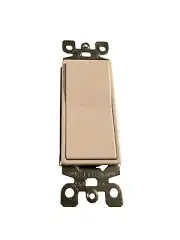 Leviton 5613 White 120/277V Decora Illuminated Rocker 3-Way Lighted Switch