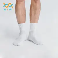 在飛比找momo購物網優惠-【WIWI】【現貨】MIT發熱抑菌按摩中筒襪 男生-純淨白 