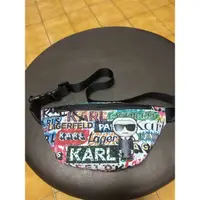 在飛比找蝦皮購物優惠-KARL 卡爾滿版圓頭塗鴉彩色腰包#胸包#好佛爺