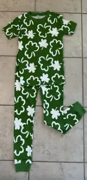 Carter’s Girl Size 6 St. Patrick’s Day Shamrocks 2 Piece Pajama Set. NWT.